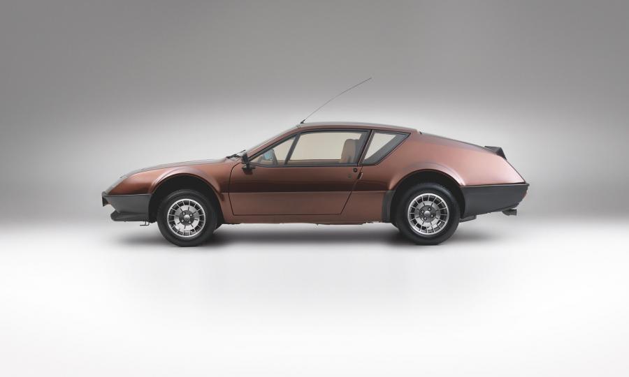  Renault Alpine A310 V6 1981 года  (фото 14 из 26)